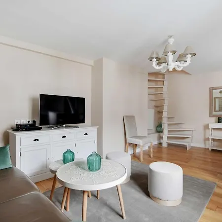 Amazing Duplex 4p- Louvre Museum 公寓 巴黎