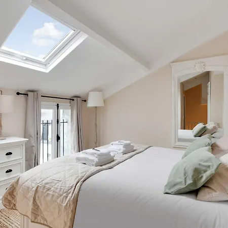 Amazing Duplex 4p- Louvre Museum * パリ