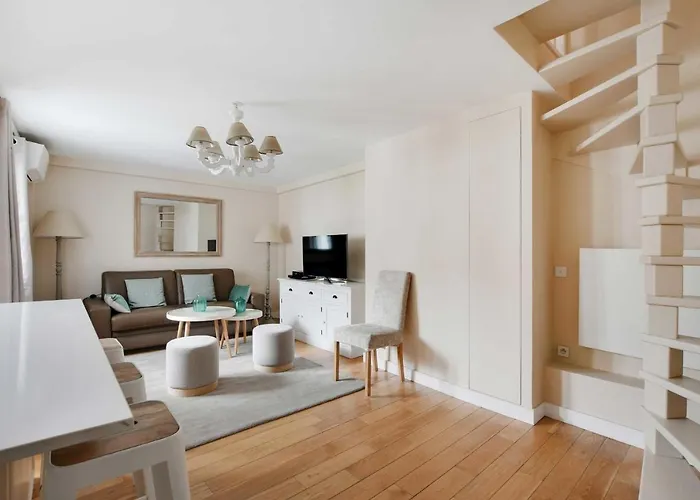 Amazing Duplex 4p- Louvre Museum Paris